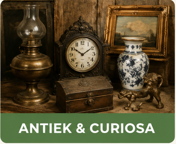 antiek_curiosa Blauwe keramieken schenkkan