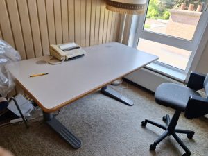 Geplaatst via plaatsformulier Retro bureau, 160 × 80 cm