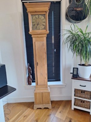 Geplaatst via plaatsformulier Antieken klok Davie's rond 1700