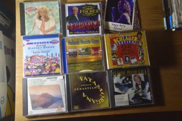 CD   DVD  diverse